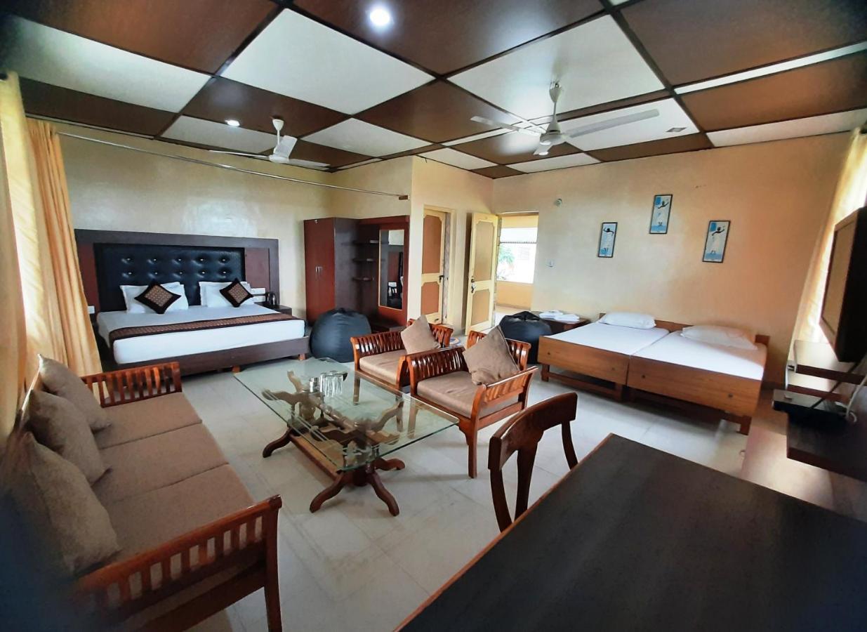 Pops Resort Pālampur Exterior photo